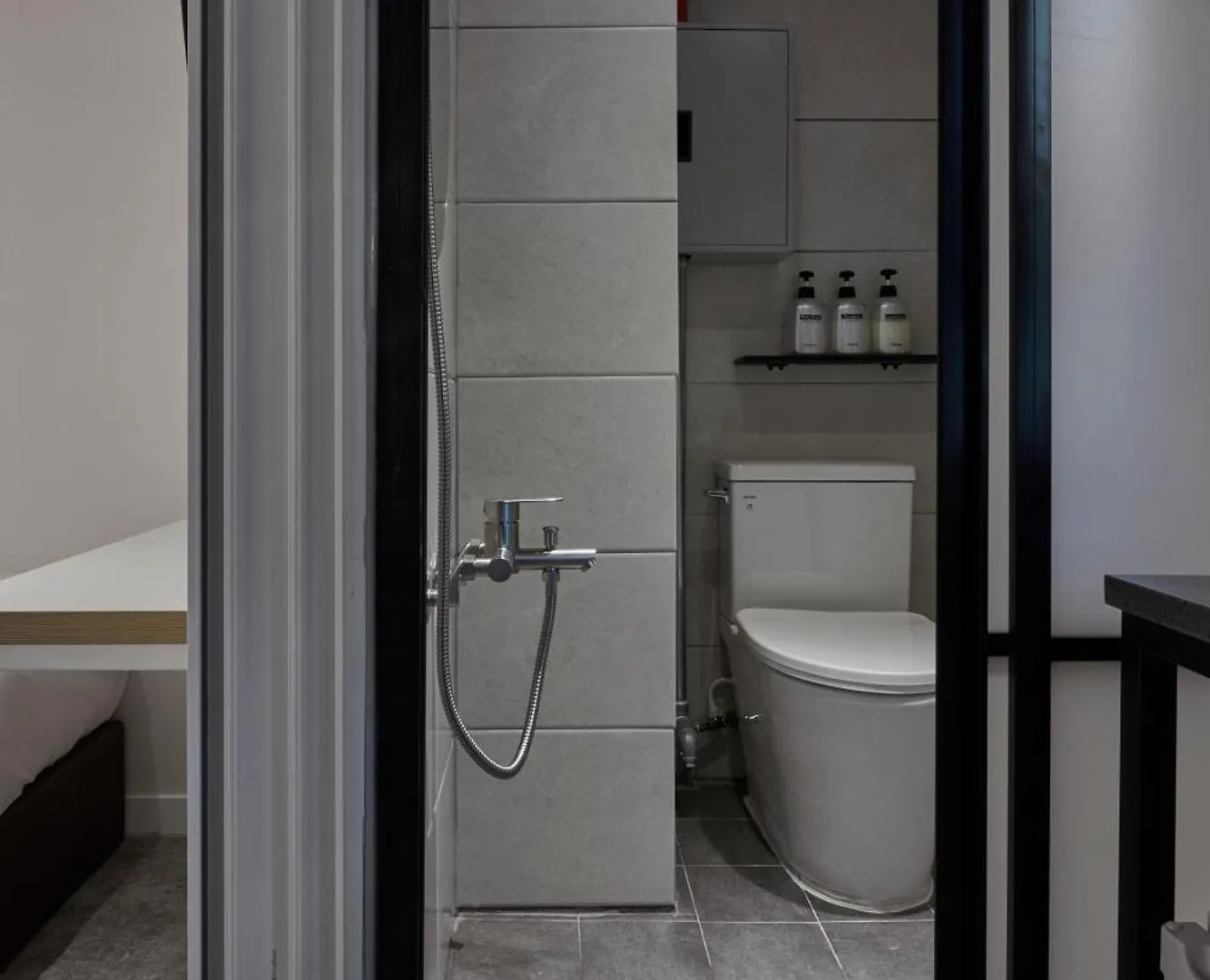 Eight Rest Hostel Myeongdong Seoul