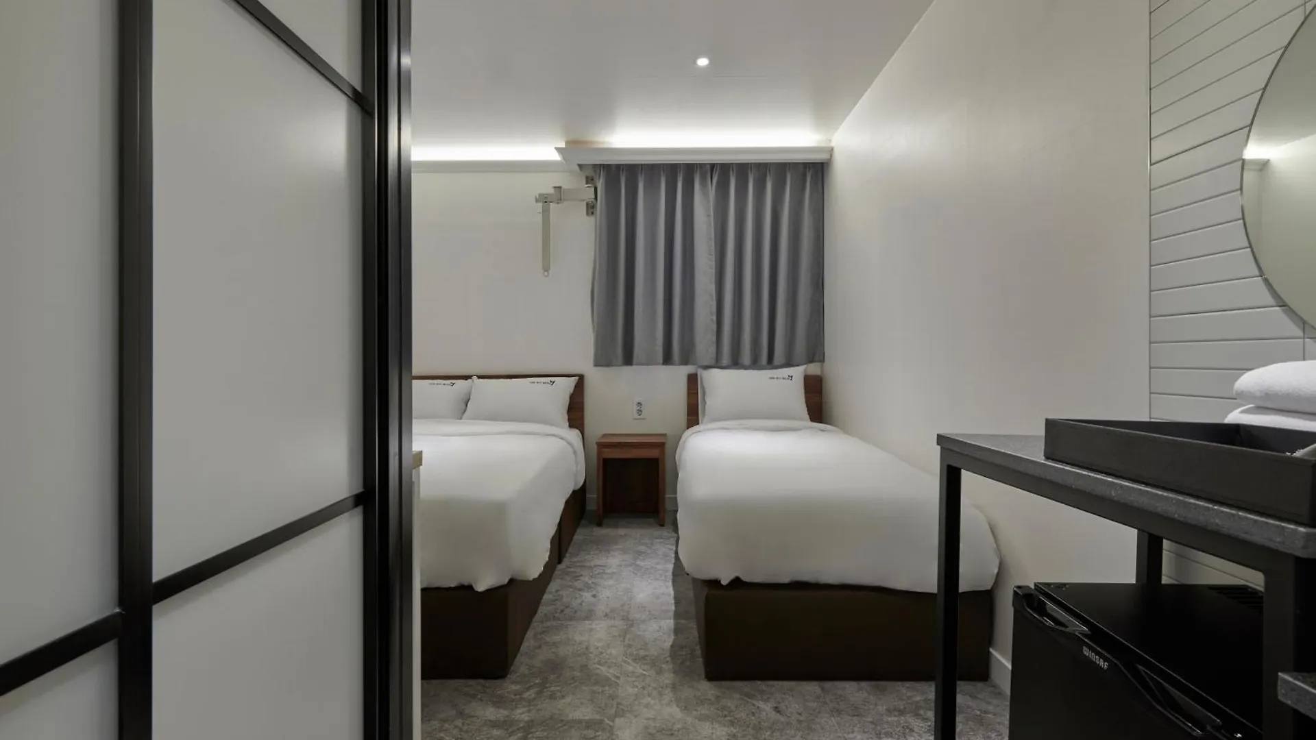 Eight Rest Hostel Myeongdong Seoul