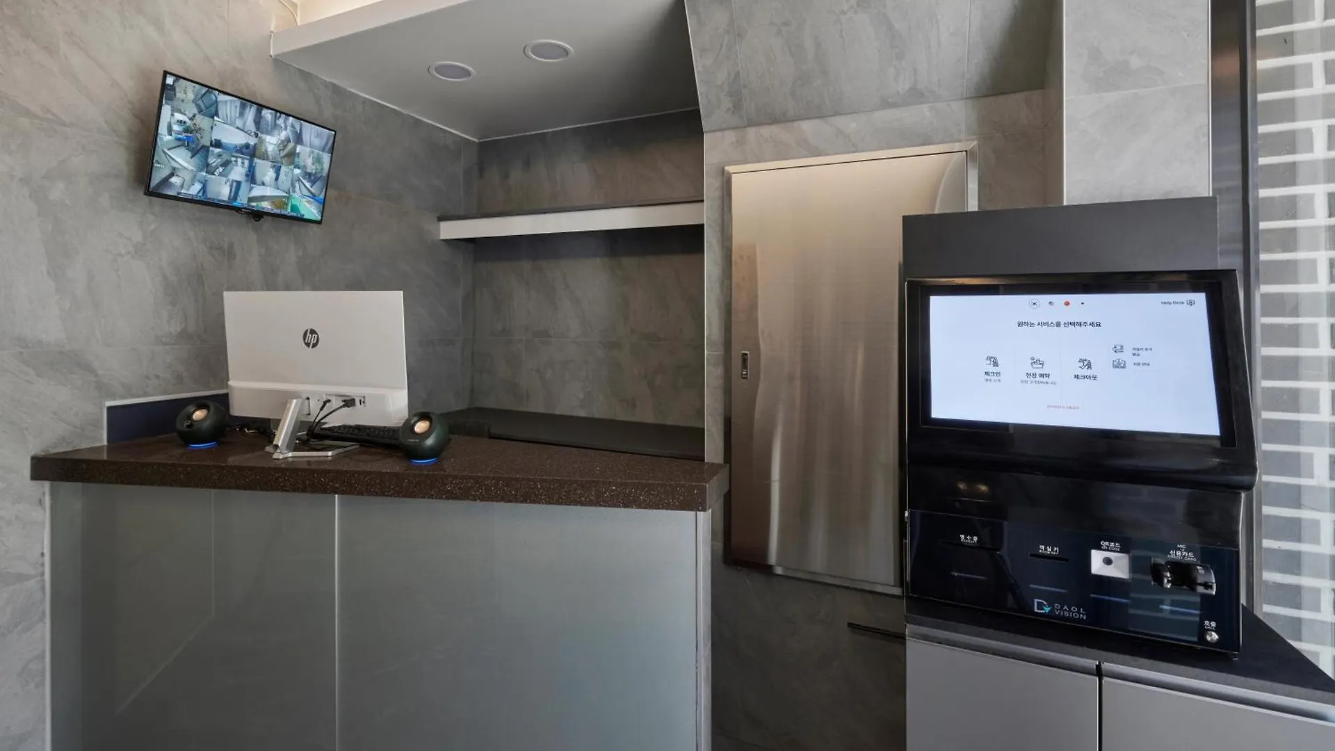 Eight Rest Hostel Myeongdong Seoul 0*,  South Korea