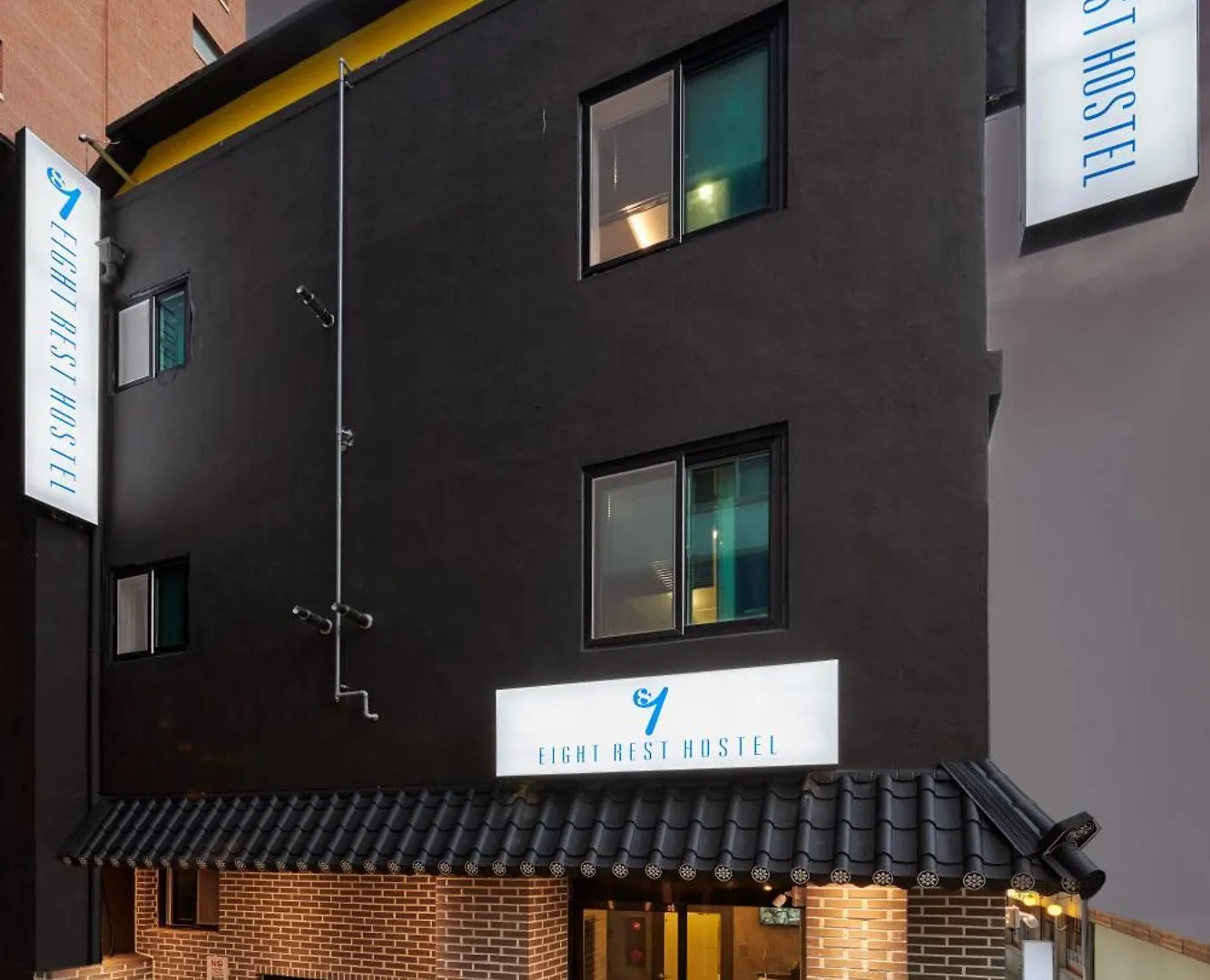 Eight Rest Hostel Myeongdong Seoul