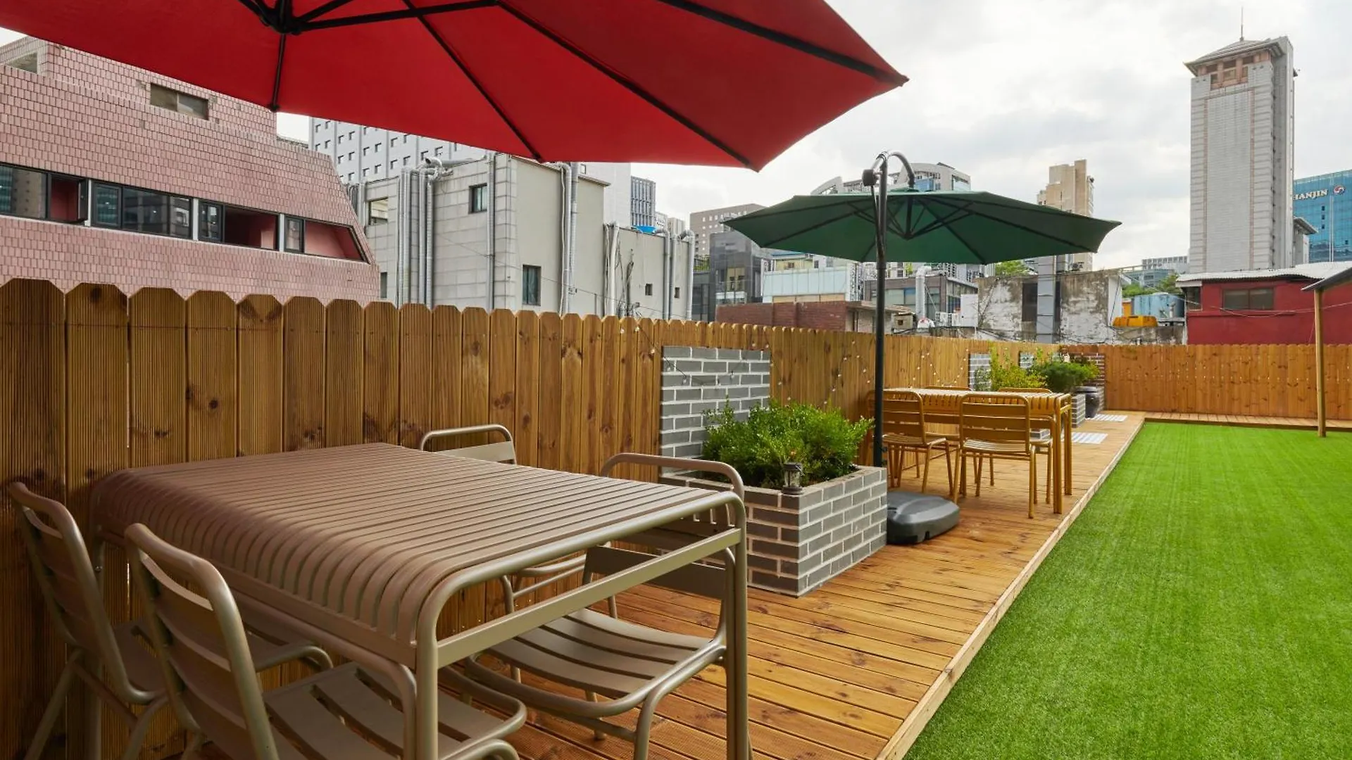 Eight Rest Hostel Myeongdong Seoul